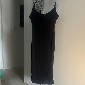 Heart & Hips Black Midi Dress